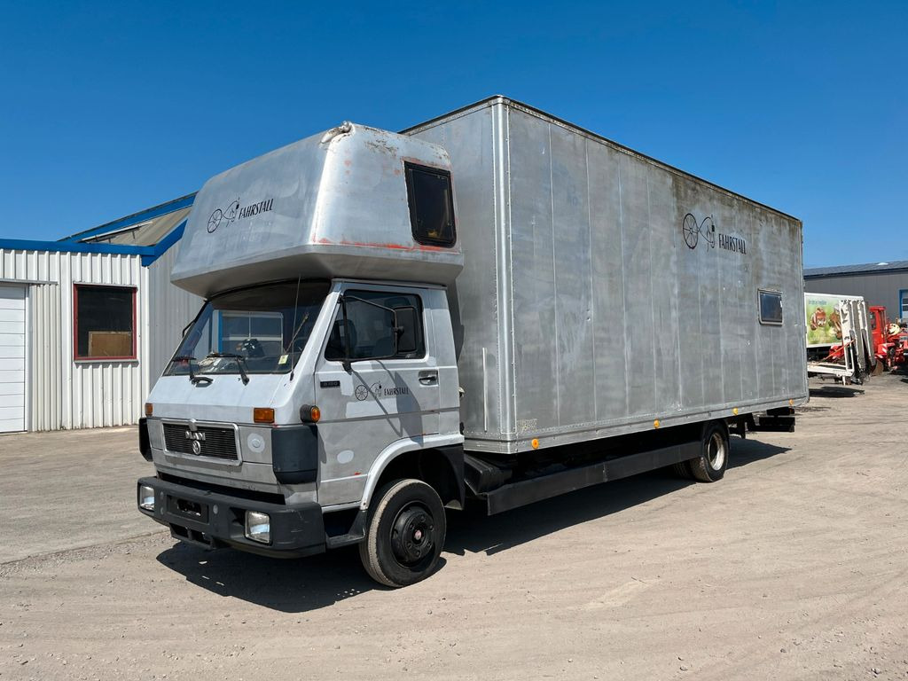 MAN VW-MAN LO2 Koffer Schlafkabine MAN VW-MAN LO2 Koffer Schlafkabine - Autoutilitară box: Foto 3 MAN VW-MAN LO2 Koffer Schlafkabine MAN VW-MAN LO2 Koffer Schlafkabine - Autoutilitară box: Foto 3