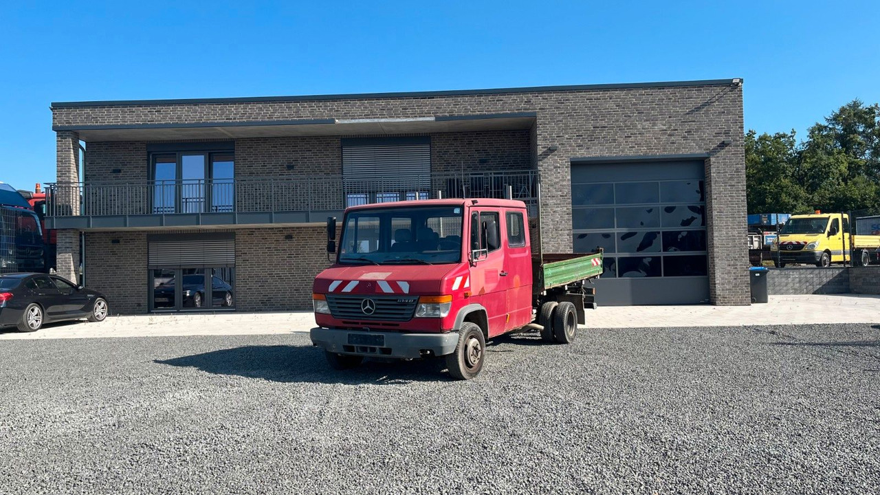 Mercedes-Benz Vario 614 DK Kipper Doka Mercedes-Benz Vario 614 DK Kipper Doka - Autoutilitară basculantă, Autoutilitară cabină dublă: Foto 1 Mercedes-Benz Vario 614 DK Kipper Doka Mercedes-Benz Vario 614 DK Kipper Doka - Autoutilitară basculantă, Autoutilitară cabină dublă: Foto 1