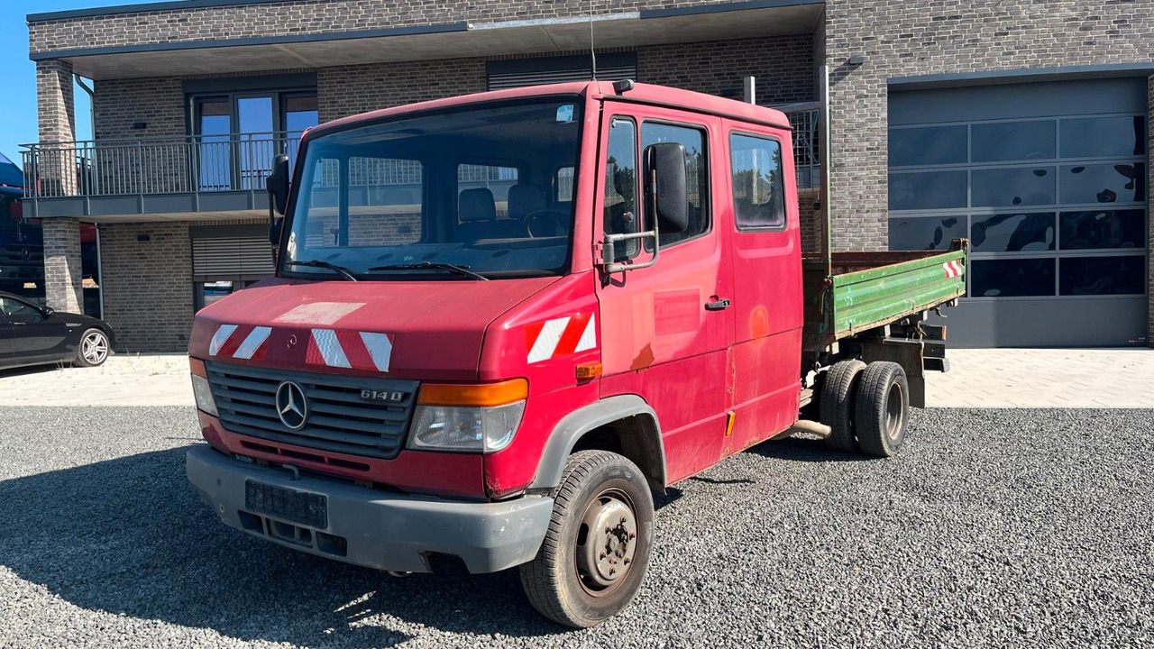 Mercedes-Benz Vario 614 DK Kipper Doka Mercedes-Benz Vario 614 DK Kipper Doka - Autoutilitară basculantă, Autoutilitară cabină dublă: Foto 2 Mercedes-Benz Vario 614 DK Kipper Doka Mercedes-Benz Vario 614 DK Kipper Doka - Autoutilitară basculantă, Autoutilitară cabină dublă: Foto 2