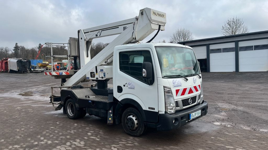 Nissan P200A-NC Steiger Hebebühne Hubarbeitsbühne 17M Nissan P200A-NC Steiger Hebebühne Hubarbeitsbühne 20M - Camion cu nacela, Autoutilitară: Foto 3 Nissan P200A-NC Steiger Hebebühne Hubarbeitsbühne 17M Nissan P200A-NC Steiger Hebebühne Hubarbeitsbühne 20M - Camion cu nacela, Autoutilitară: Foto 3