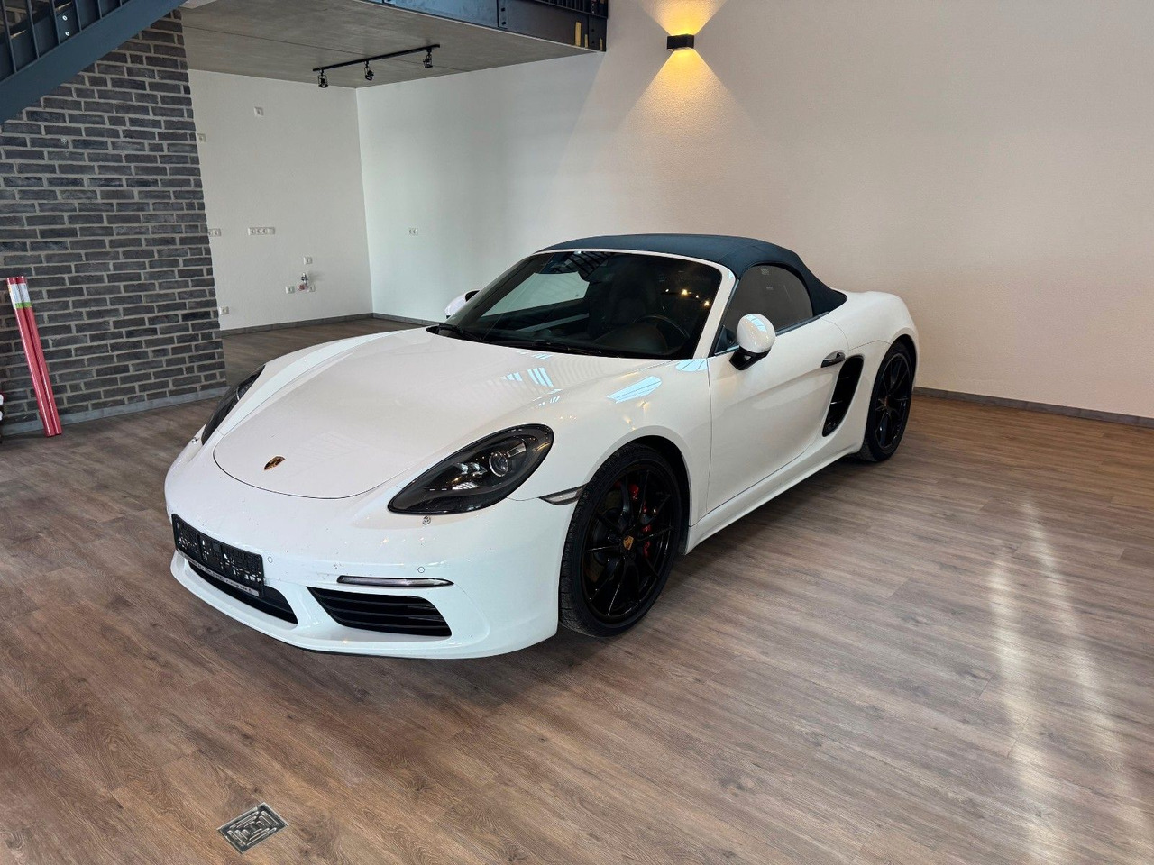 Porsche 718 Boxster S Sport Chrono Sport AGA Approved - Cabrio: Foto 1 Porsche 718 Boxster S Sport Chrono Sport AGA Approved - Cabrio: Foto 1