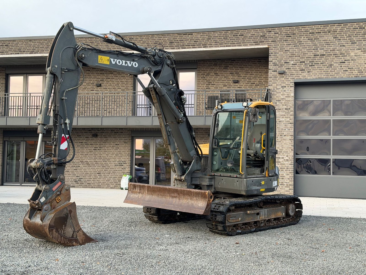 Volvo ECR 88 D Verstellauslger OQ Oilquick - Mini excavator: Foto 4 Volvo ECR 88 D Verstellauslger OQ Oilquick - Mini excavator: Foto 4