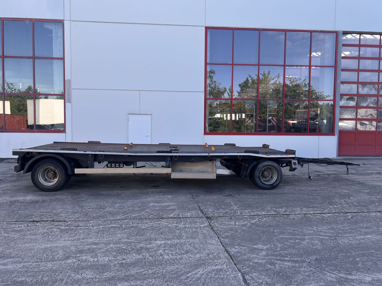 Dinkel DAC 18000 2 Achs Kombi- Anhänger für Abroll- oder Absetzmulden oder Tieflader - Remorcă abroll/ Skiploader: Foto 3 Dinkel DAC 18000 2 Achs Kombi- Anhänger für Abroll- oder Absetzmulden oder Tieflader - Remorcă abroll/ Skiploader: Foto 3