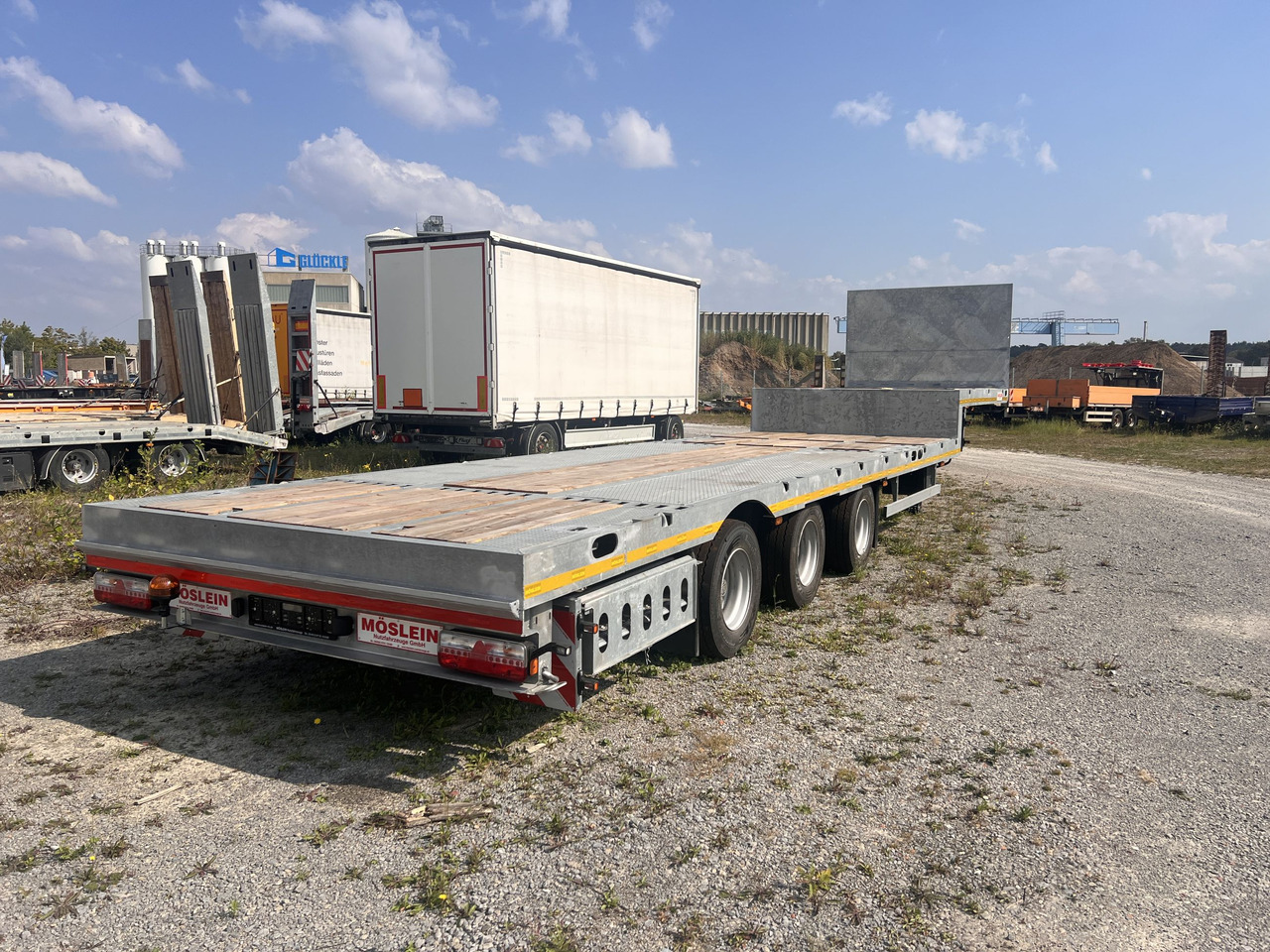 Möslein ST 3 Plato 8,7 3 Achs Satteltieflader Plato 45 t GGfür Fertigteile, Baumaschinen - Semiremorcă transport agabaritic: Foto 5 Möslein ST 3 Plato 8,7 3 Achs Satteltieflader Plato 45 t GGfür Fertigteile, Baumaschinen - Semiremorcă transport agabaritic: Foto 5