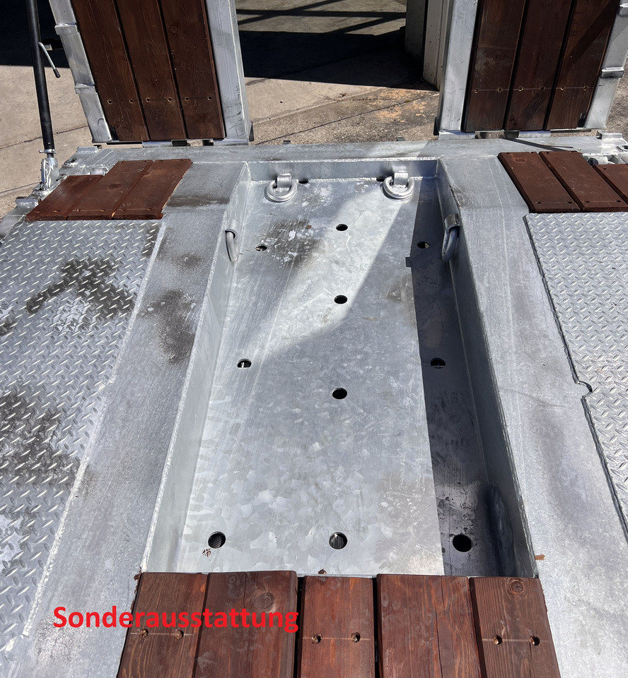 Remorcă transport agabaritic pentru transport de utilaje grele nou Möslein T3-6,60 VB F neuer 3 Achs Tieflader- Anhänger: Foto 7 Remorcă transport agabaritic pentru transport de utilaje grele nou Möslein T3-6,60 VB F neuer 3 Achs Tieflader- Anhänger: Foto 7