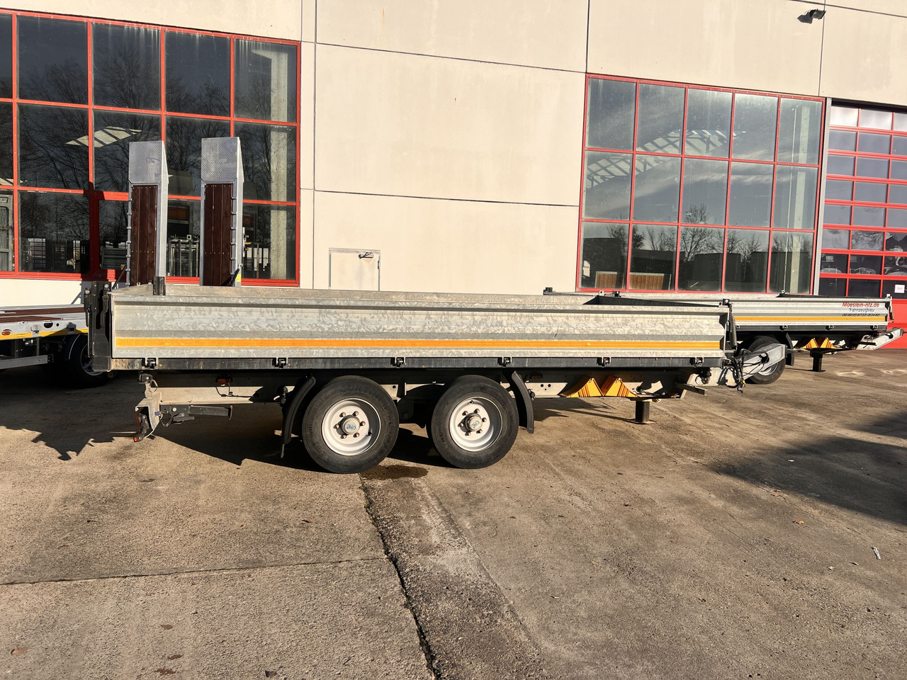 Möslein TDS 13 Schwebheim 13 t Tandemkipper- Tieflader - Remorcă basculantă: Foto 2 Möslein TDS 13 Schwebheim 13 t Tandemkipper- Tieflader - Remorcă basculantă: Foto 2