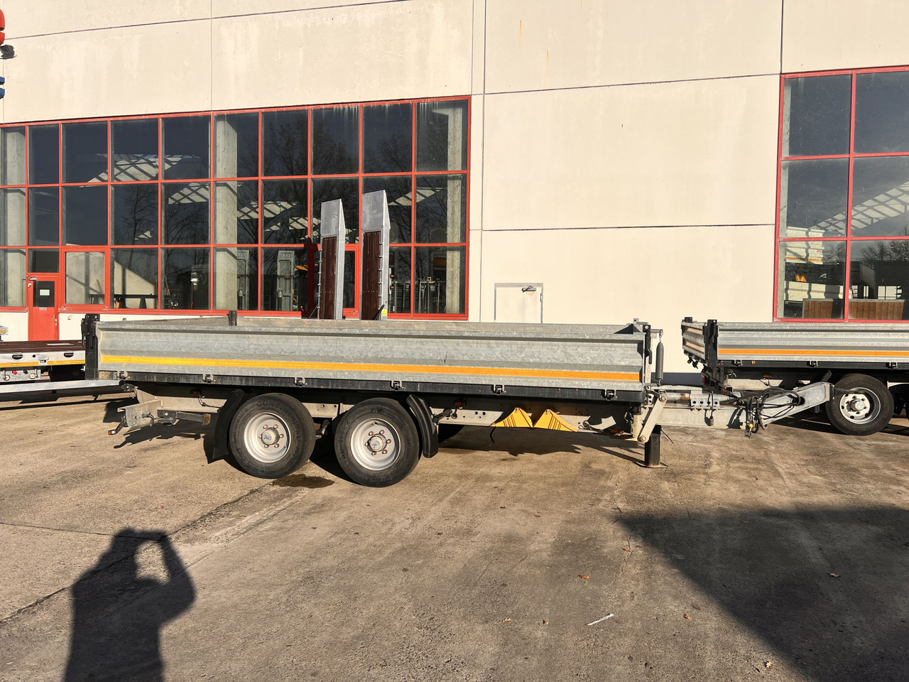 Möslein TDS 13 Schwebheim 13 t Tandemkipper- Tieflader - Remorcă basculantă: Foto 1 Möslein TDS 13 Schwebheim 13 t Tandemkipper- Tieflader - Remorcă basculantă: Foto 1