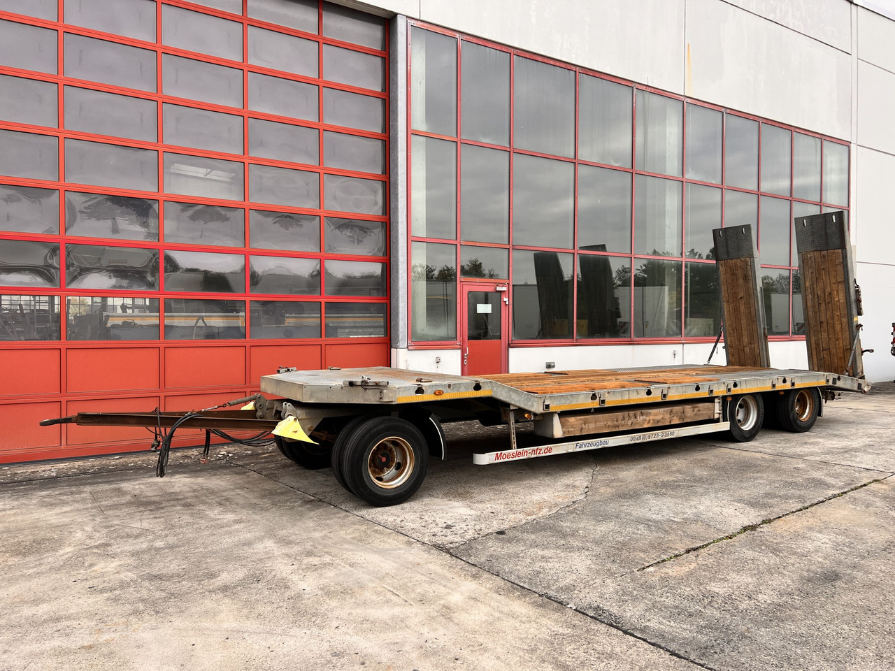 Möslein TF3 Schwebheim 3 Achs Tiefladeranhänger - Remorcă transport agabaritic: Foto 5 Möslein TF3 Schwebheim 3 Achs Tiefladeranhänger - Remorcă transport agabaritic: Foto 5