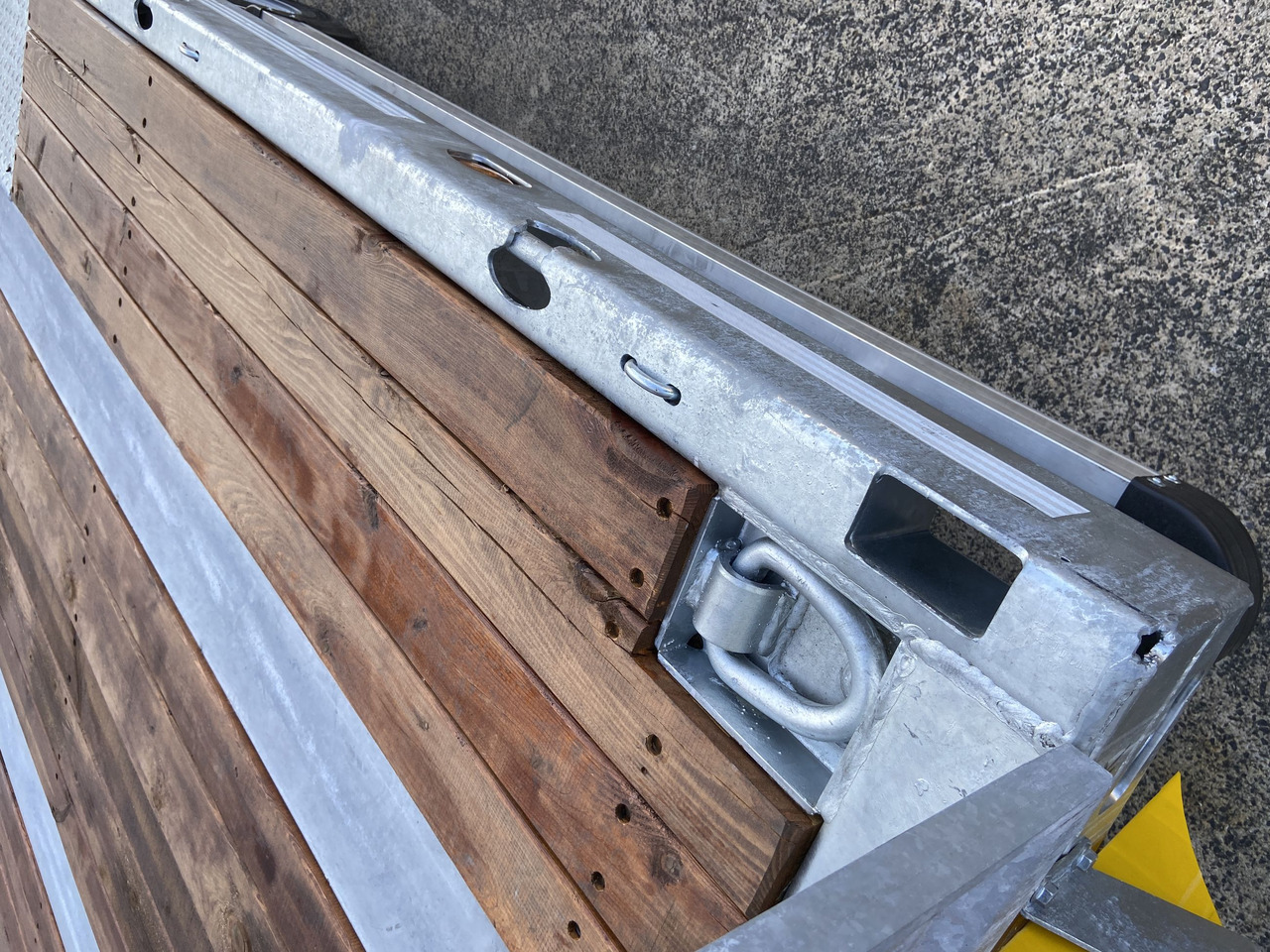 Möslein TT21- 7,2 21 t Tandemtieflader, Luftgefedert, NEU - Remorcă transport agabaritic: Foto 3 Möslein TT21- 7,2 21 t Tandemtieflader, Luftgefedert, NEU - Remorcă transport agabaritic: Foto 3