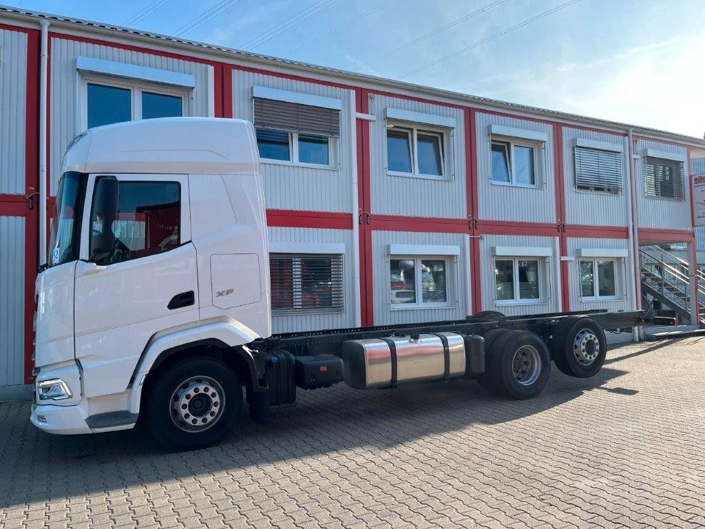 DAF FAN XF 480 ohne Aufbau - Camion şasiu: Foto 1 DAF FAN XF 480 ohne Aufbau - Camion şasiu: Foto 1