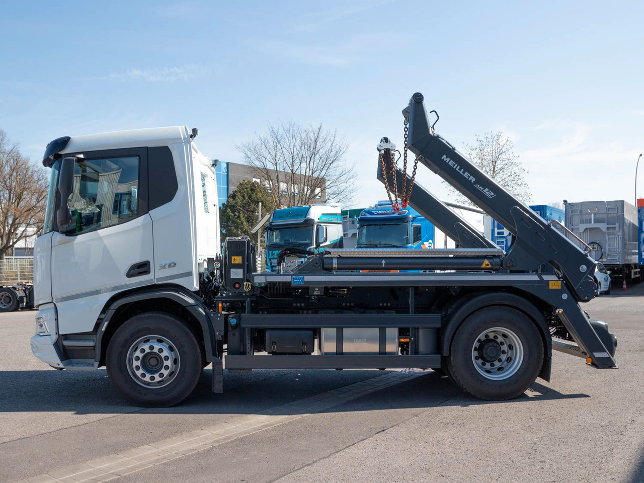 DAF XD 410 FA Meiller Absetzkipper DAF XD 410 FA Meiller Absetzkipper - Camion container de gunoi: Foto 4 DAF XD 410 FA Meiller Absetzkipper DAF XD 410 FA Meiller Absetzkipper - Camion container de gunoi: Foto 4