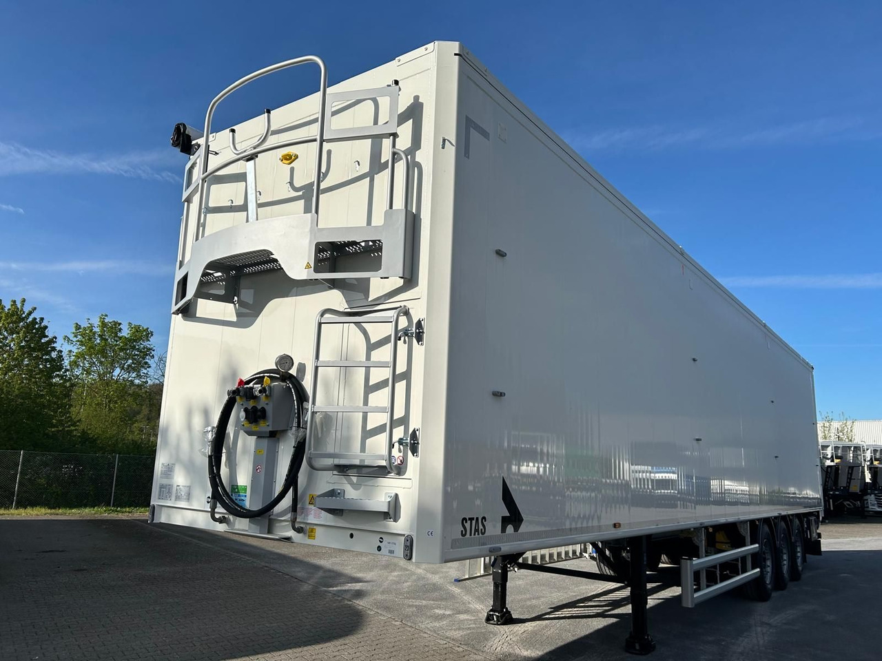 Stas bioSTAR 91,3 cbm - Semiremorcă cu podea culisantă: Foto 4 Stas bioSTAR 91,3 cbm - Semiremorcă cu podea culisantă: Foto 4