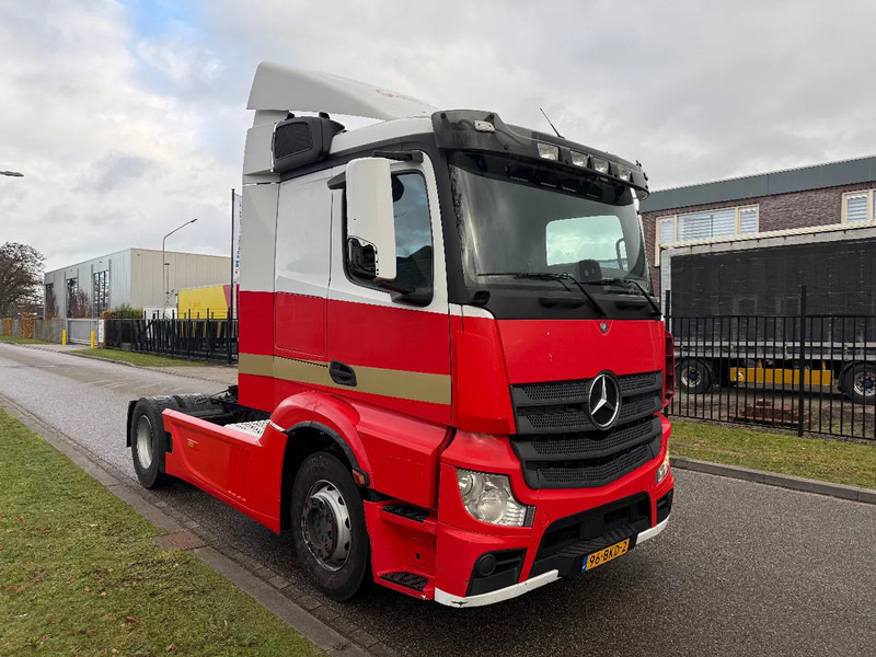 Mercedes-Benz Actros 1832 LL actros chassy nr 195756 - Cap tractor: Foto 2 Mercedes-Benz Actros 1832 LL actros chassy nr 195756 - Cap tractor: Foto 2