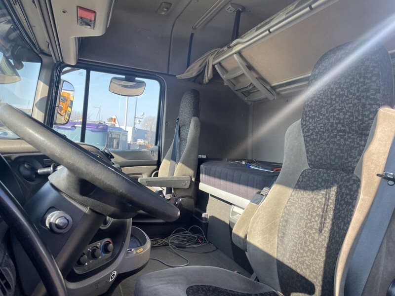Camion cu nacela DAF XF 105 Skyworker: Foto 6 Camion cu nacela DAF XF 105 Skyworker: Foto 6