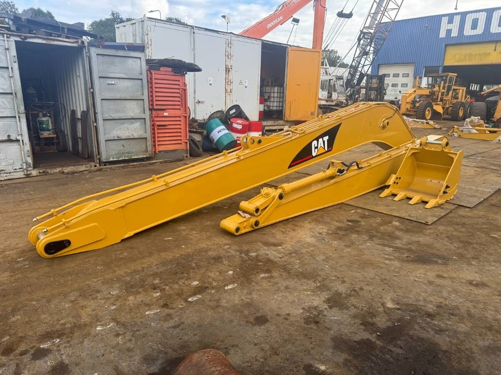 CAT 320 D L LONG REACH BOOM 15M UNUSED - Excavator: Foto 3 CAT 320 D L LONG REACH BOOM 15M UNUSED - Excavator: Foto 3