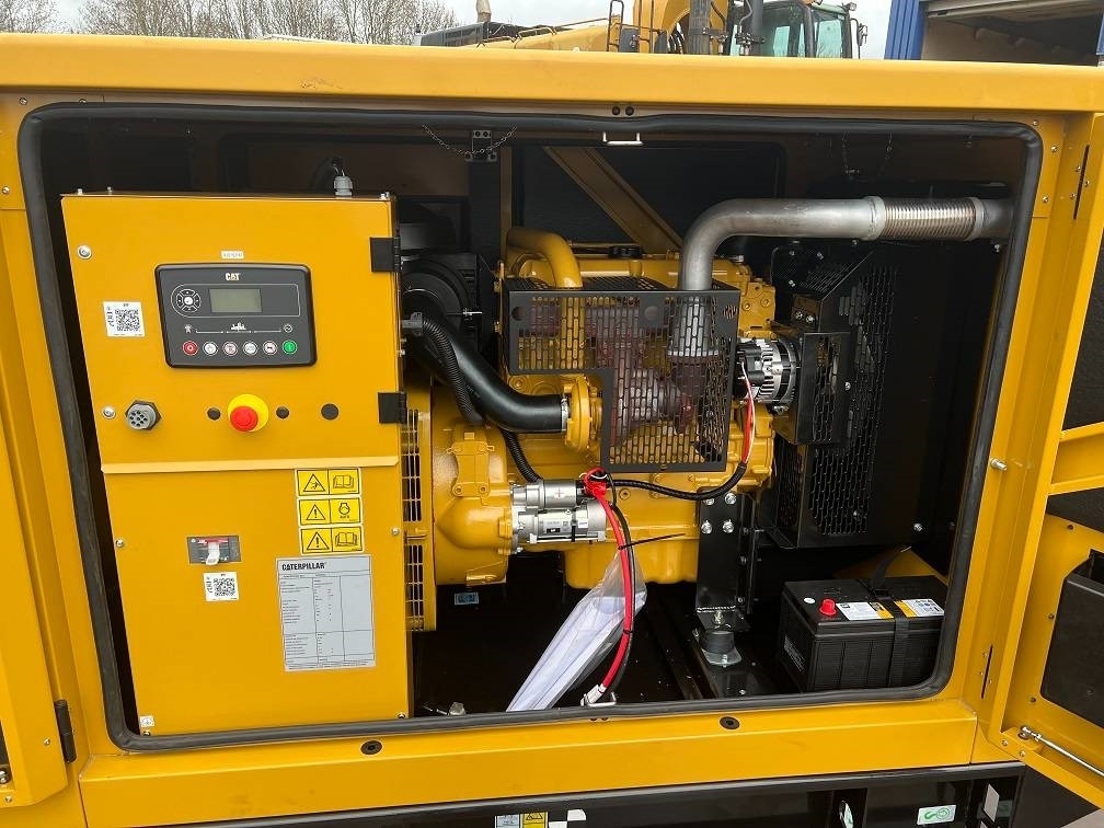 CAT DE 88 E0 (80KVA 64KW) new unused - Generator electric: Foto 5 CAT DE 88 E0 (80KVA 64KW) new unused - Generator electric: Foto 5