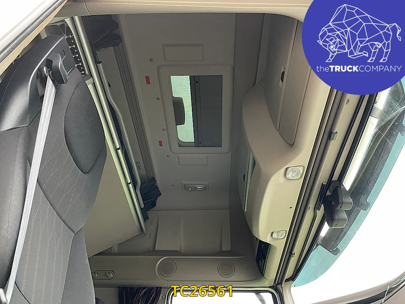 DAF XF 480 - Cap tractor: Foto 3 DAF XF 480 - Cap tractor: Foto 3