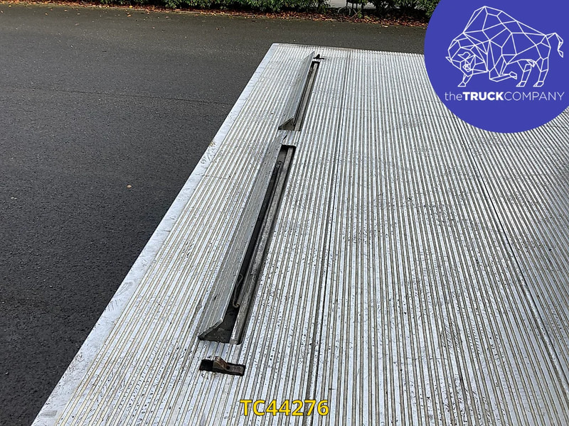 Iveco EuroCargo 100 E15 - Camion furgon: Foto 2 Iveco EuroCargo 100 E15 - Camion furgon: Foto 2