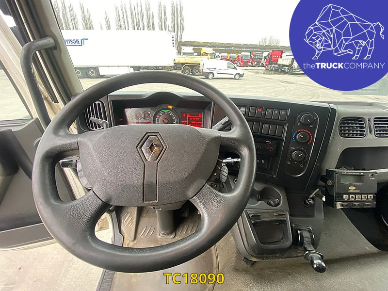 Renault D 240 - Camion frigider: Foto 3 Renault D 240 - Camion frigider: Foto 3