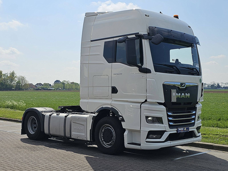 MAN 18.510 TGX GX XXL INTARDER LED - Cap tractor: Foto 5 MAN 18.510 TGX GX XXL INTARDER LED - Cap tractor: Foto 5