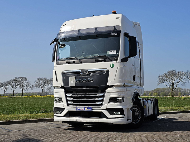 MAN 18.510 TGX GX XXL INTARDER LED - Cap tractor: Foto 1 MAN 18.510 TGX GX XXL INTARDER LED - Cap tractor: Foto 1