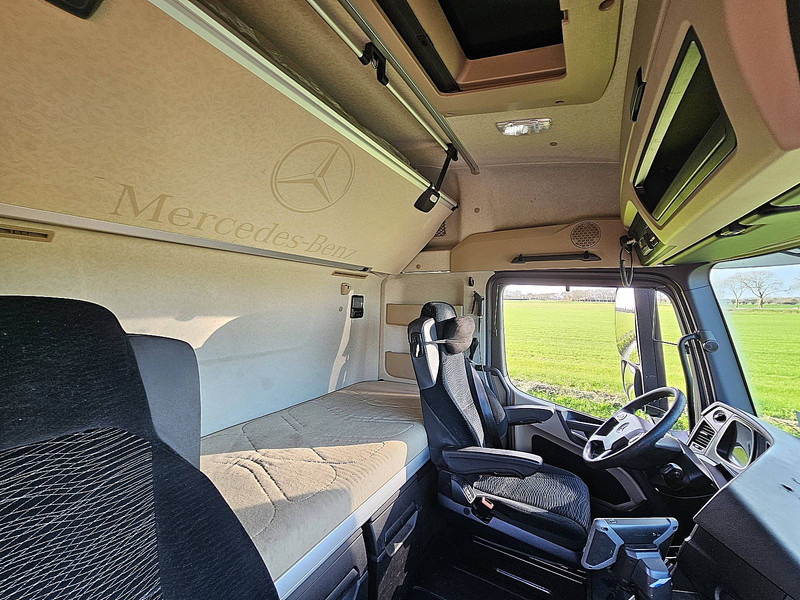 Cap tractor Mercedes-Benz ACTROS 1946 LS: Foto 15 Cap tractor Mercedes-Benz ACTROS 1946 LS: Foto 15