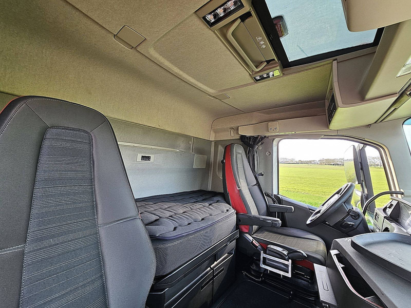 Cap tractor Volvo FH 500 6X2 STEERED PTO+HYDR: Foto 15