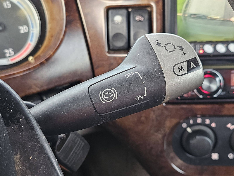 Camion cu cârlig DAF CF 85.360 6X2 FAS E5 359DKM: Foto 12 Camion cu cârlig DAF CF 85.360 6X2 FAS E5 359DKM: Foto 12