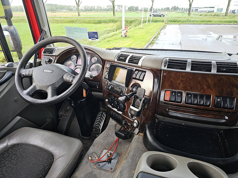 Camion cu cârlig DAF CF 85.360 6X2 FAS E5 359DKM: Foto 8 Camion cu cârlig DAF CF 85.360 6X2 FAS E5 359DKM: Foto 8