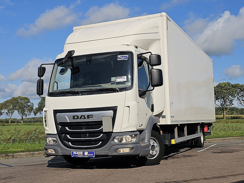 DAF LF 210 7.49T LIFT NAVI CAM. - Camion furgon: Foto 1 DAF LF 210 7.49T LIFT NAVI CAM. - Camion furgon: Foto 1