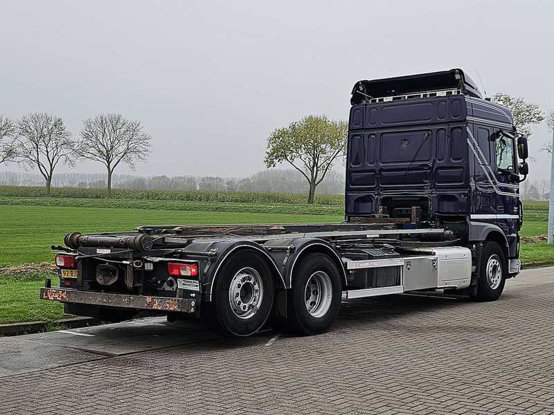 DAF XF 510 6X2 FAN STEERAXLE - Camion cu sistem de cablu: Foto 3 DAF XF 510 6X2 FAN STEERAXLE - Camion cu sistem de cablu: Foto 3