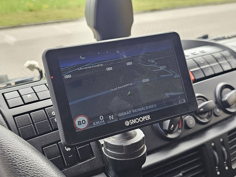 Camion basculantă Iveco 80E22 EUROCARGO DOKA DUBBELCABINE: Foto 11 Camion basculantă Iveco 80E22 EUROCARGO DOKA DUBBELCABINE: Foto 11