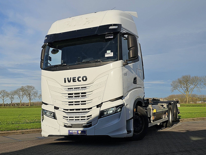 Iveco S-WAY AS260S46 6x2*4 LNG GAS - Camion transport containere/ Swap body: Foto 1 Iveco S-WAY AS260S46 6x2*4 LNG GAS - Camion transport containere/ Swap body: Foto 1