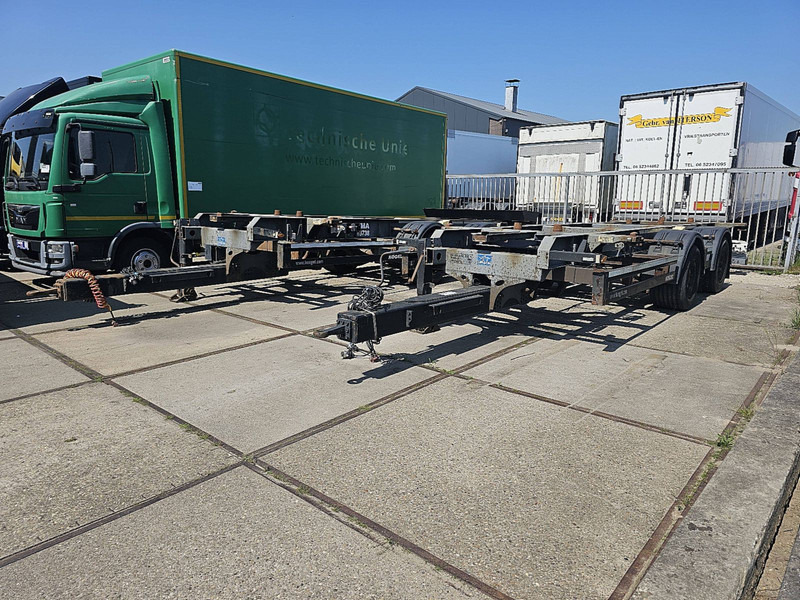 Kögel ZW18 BDF TANDEM - Remorcă transport containere/ Swap body: Foto 2 Kögel ZW18 BDF TANDEM - Remorcă transport containere/ Swap body: Foto 2