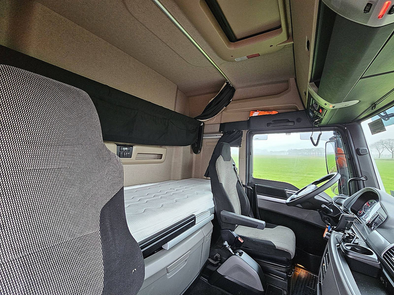 Camion furgon MAN 26.420 TGX 6X2-4 LIFT GETRÄNKE: Foto 15 Camion furgon MAN 26.420 TGX 6X2-4 LIFT GETRÄNKE: Foto 15