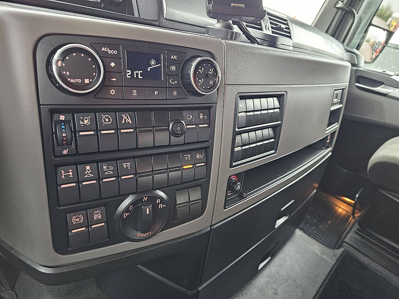 Camion furgon MAN 26.420 TGX 6X2-4 LIFT GETRÄNKE: Foto 12 Camion furgon MAN 26.420 TGX 6X2-4 LIFT GETRÄNKE: Foto 12