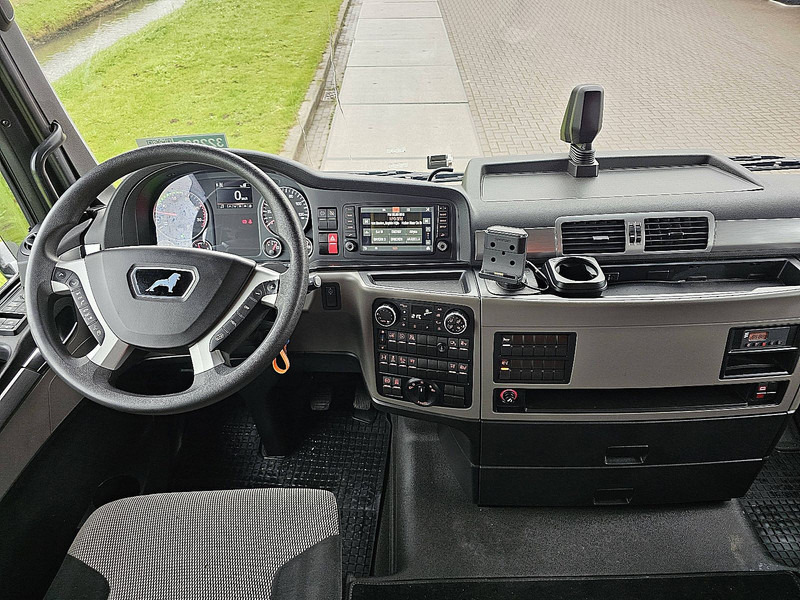 Camion furgon MAN 26.420 TGX 6X2-4 LIFT GETRÄNKE: Foto 8 Camion furgon MAN 26.420 TGX 6X2-4 LIFT GETRÄNKE: Foto 8