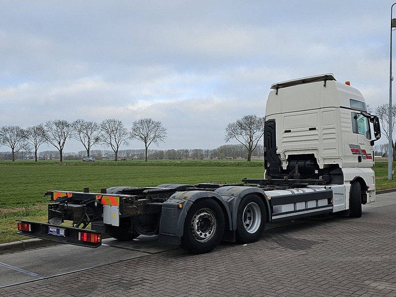 MAN 26.440 TGX XXL 6X2-4 INTARDER - Camion transport containere/ Swap body: Foto 3 MAN 26.440 TGX XXL 6X2-4 INTARDER - Camion transport containere/ Swap body: Foto 3