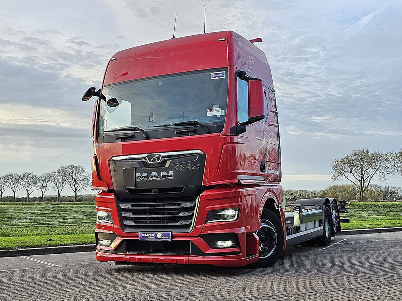 MAN 26.510 TGX GX 6X2 INTARDER - Camion transport containere/ Swap body: Foto 1 MAN 26.510 TGX GX 6X2 INTARDER - Camion transport containere/ Swap body: Foto 1