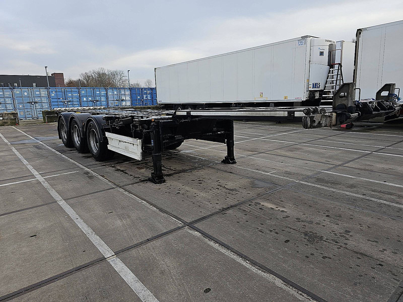 Renders EURO 800 - Semiremorcă: Foto 3 Renders EURO 800 - Semiremorcă: Foto 3