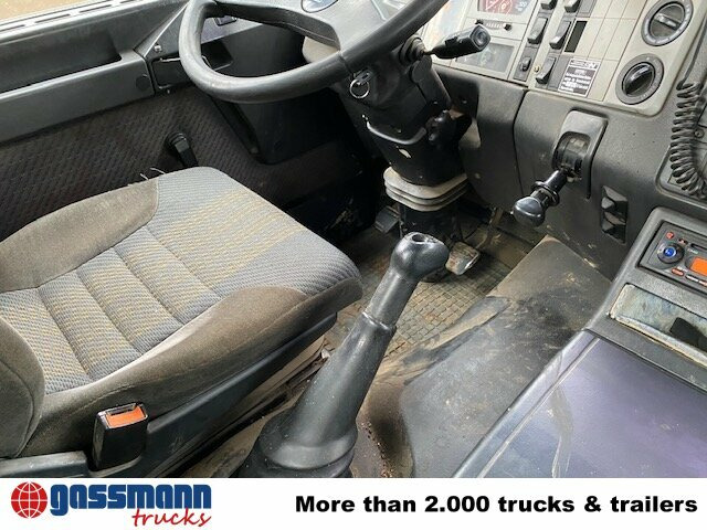 MAN T40 26.364/414 6x4, 6-Zylinder - Camion cu cârlig: Foto 3 MAN T40 26.364/414 6x4, 6-Zylinder - Camion cu cârlig: Foto 3