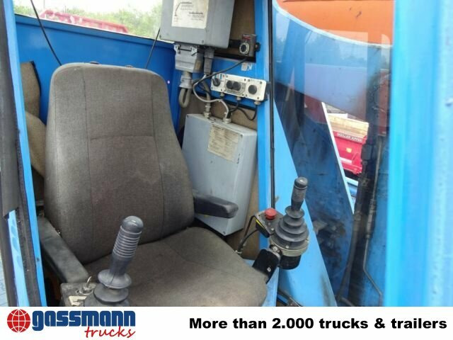 Mercedes-Benz 2638 K 6x4 mit Heckkran Palfinger PK 68000 - Camion cu macara: Foto 5 Mercedes-Benz 2638 K 6x4 mit Heckkran Palfinger PK 68000 - Camion cu macara: Foto 5