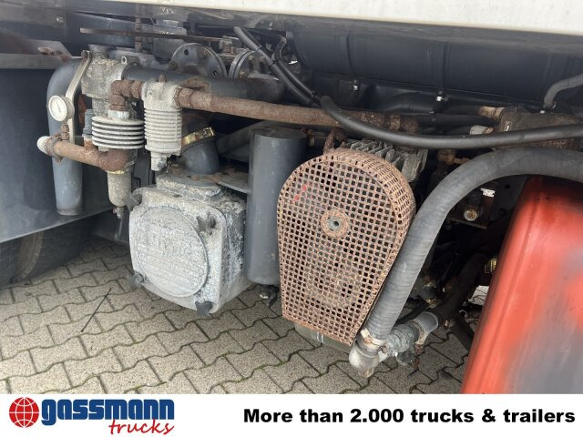 Mercedes-Benz Actros 2541 L 6x2, Lenkachse, Küller Saug- und - Măturătoare stradală: Foto 2 Mercedes-Benz Actros 2541 L 6x2, Lenkachse, Küller Saug- und - Măturătoare stradală: Foto 2