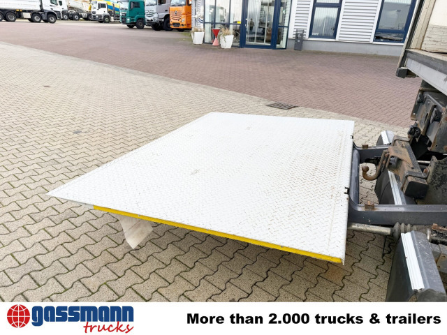 Mercedes-Benz Atego 1330 4x4, Iso-Koffer mit Heizung, LBW - Camion furgon: Foto 2 Mercedes-Benz Atego 1330 4x4, Iso-Koffer mit Heizung, LBW - Camion furgon: Foto 2