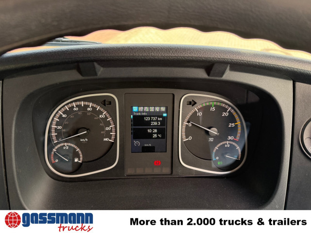 Mercedes-Benz Atego 1524 LKO 4x2, Kehrmaschine FAUN Viajet 6RH - Măturătoare stradală: Foto 5 Mercedes-Benz Atego 1524 LKO 4x2, Kehrmaschine FAUN Viajet 6RH - Măturătoare stradală: Foto 5