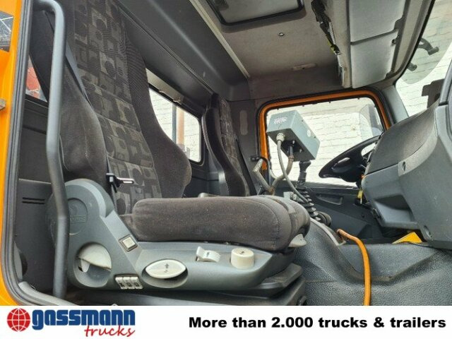 Mercedes-Benz Axor 1828 AK 4x4, Winterdienstausstattung, Kran - Camion basculantă, Camion cu macara: Foto 3 Mercedes-Benz Axor 1828 AK 4x4, Winterdienstausstattung, Kran - Camion basculantă, Camion cu macara: Foto 3