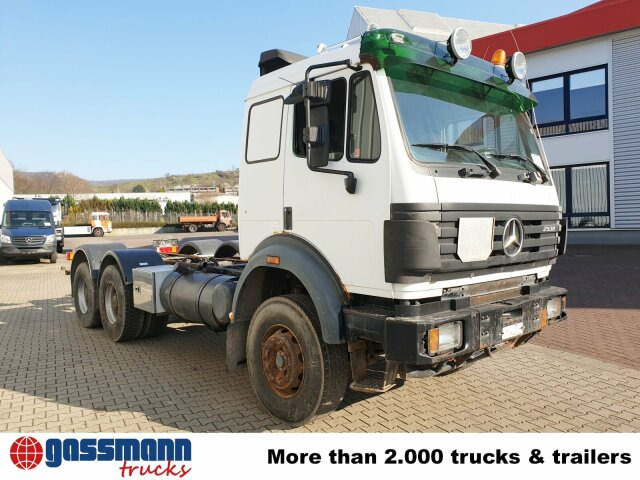 Camion şasiu Mercedes-Benz SK II 25/2638 K 6x4, V8, Retarder, 2x: Foto 12 Camion şasiu Mercedes-Benz SK II 25/2638 K 6x4, V8, Retarder, 2x: Foto 12