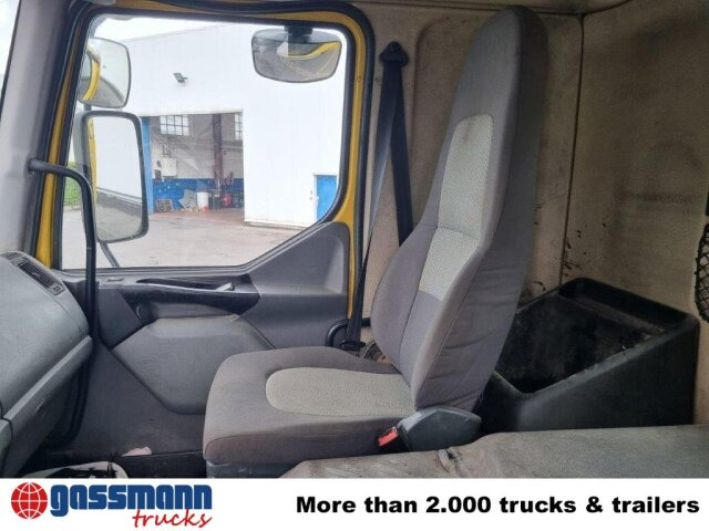 Renault Kerax 380.26 6x4, Bordmatik links - Camion basculantă: Foto 3 Renault Kerax 380.26 6x4, Bordmatik links - Camion basculantă: Foto 3