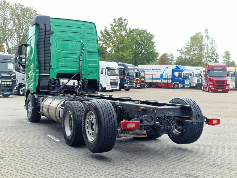 Volvo FH 13.460 Globetrotter 6x2 - Chassis - 4.60 WB - HUB Reduction - LNG - Camion şasiu: Foto 5 Volvo FH 13.460 Globetrotter 6x2 - Chassis - 4.60 WB - HUB Reduction - LNG - Camion şasiu: Foto 5