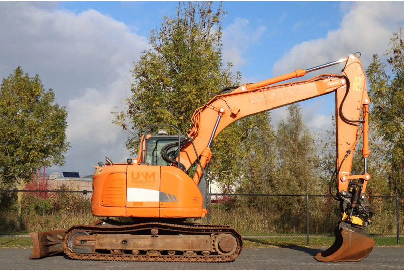 Doosan DX140LCR-3 | DX 140 LCR-3 | TILT ROTATOR | BUCKET | DOZERBLADE - Excavator pe şenile: Foto 4 Doosan DX140LCR-3 | DX 140 LCR-3 | TILT ROTATOR | BUCKET | DOZERBLADE - Excavator pe şenile: Foto 4